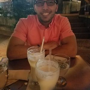 Meet your Posher, Dianlix